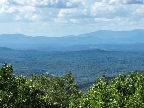 31 Highline Drive Ellijay GA 30536