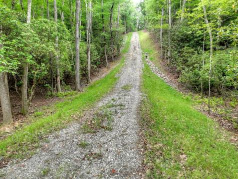 1696 Rocky Top Road Blairsville GA 30512