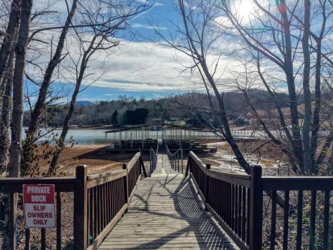41 Hidden Fields Road Hiawassee GA 30546
