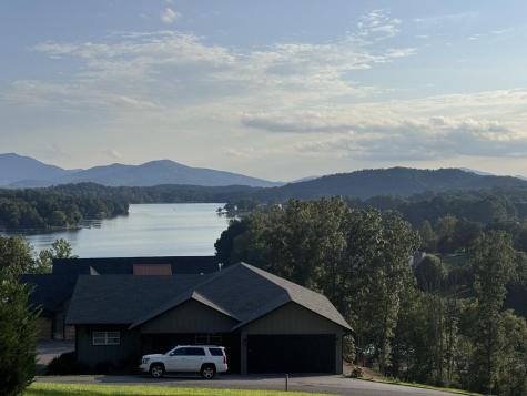 7 Mountain Breezes Drive Hayesville NC 28904