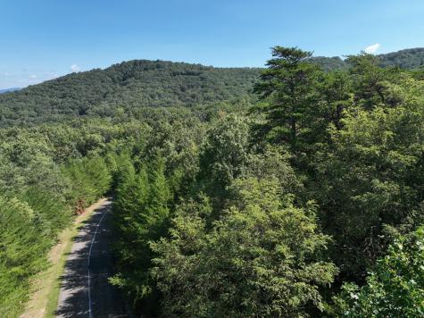 70 St Andrews Way Ellijay GA 30536