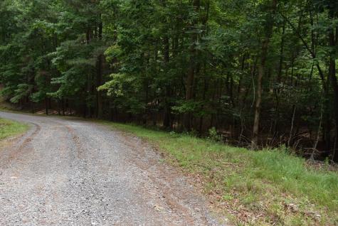 L2021+22 Garnet Drive Ellijay GA 30540