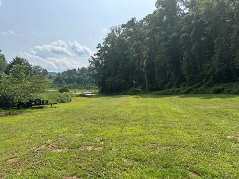 81 Doxol Street Blue Ridge GA 30513