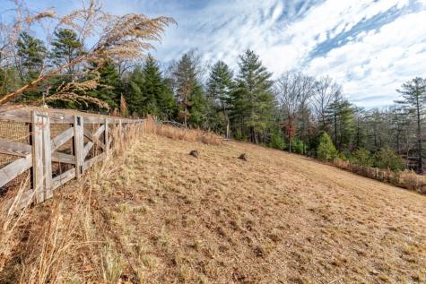 0.83 Ac Atkins Trail Blairsville GA 30512
