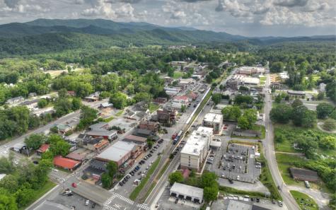 181 Ada Street Blue Ridge GA 30513