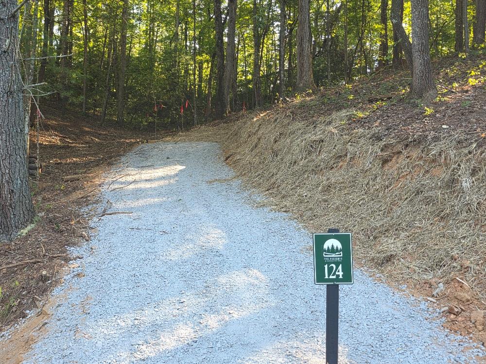 124R Red Oak Trail East Ellijay GA 30540