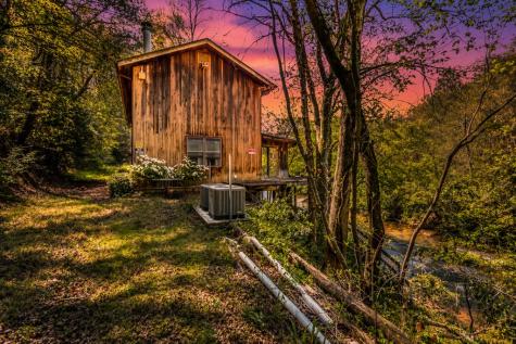 80 River Bend Circle Ellijay GA 30536