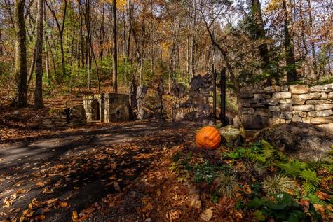 36 Utana Bluffs Trail Ellijay GA 30540