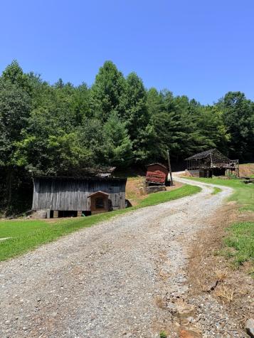 99 Pear Lane Murphy NC 28906