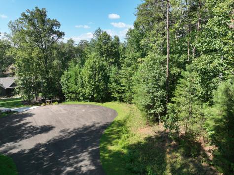 142R Autumn Fern Lane Ellijay GA 30536