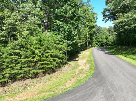 142R Autumn Fern Lane Ellijay GA 30536
