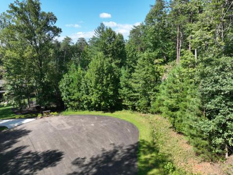 142R Autumn Fern Lane Ellijay GA 30536
