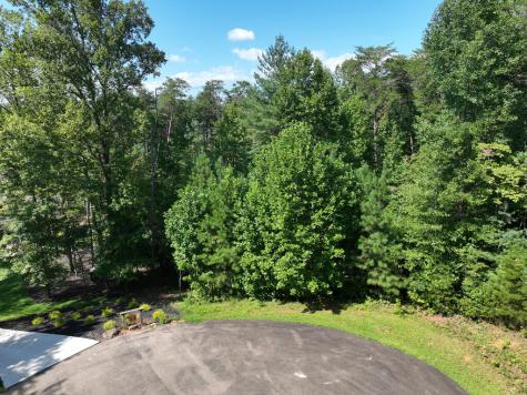 142R Autumn Fern Lane Ellijay GA 30536