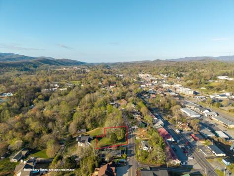 291 E Second Street Blue Ridge GA 30513