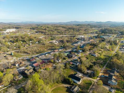 291 E Second Street Blue Ridge GA 30513