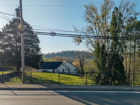 291 E Second Street Blue Ridge GA 30513