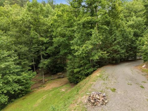 84 Pounding Mill Creek Hayesville NC 28904