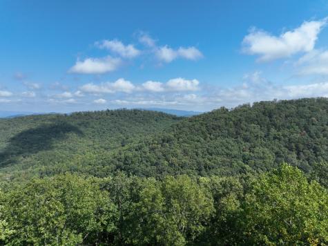 270R Stone Cliff Drive Ellijay GA 30536