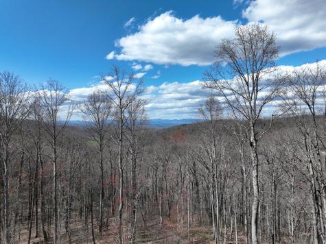 270R Stone Cliff Drive Ellijay GA 30536