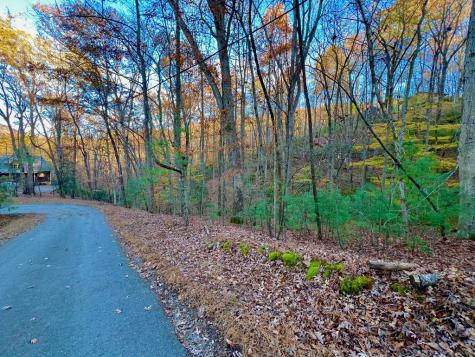 296 Valley View Road Ellijay GA 30536