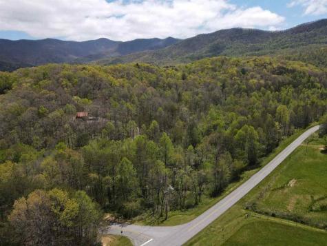 513 Trackrock Gap Road Blairsville GA 30512