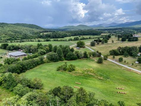 142 Jones Creek Road Blairsville GA 30512