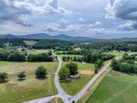 142 Jones Creek Road Blairsville GA 30512