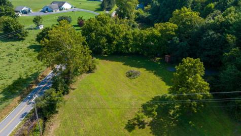 45 Green Cove Road Brasstown NC 28902