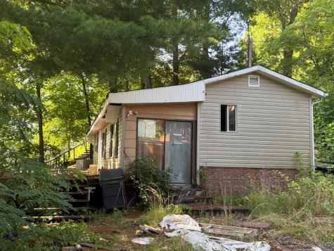 84 High Bridge Drive Hayesville NC 28904