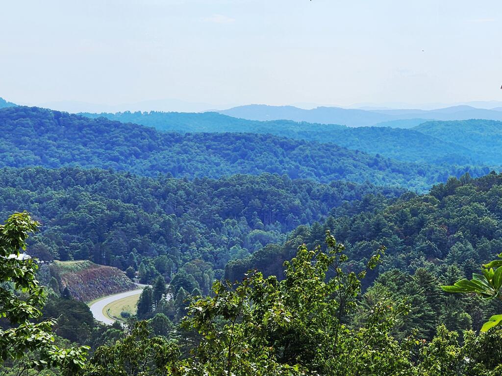 674 Warbler Road Murphy NC 28906