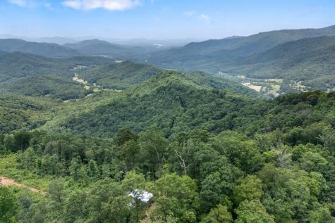 1 Lories Mountain Drive Hayesville NC 28904