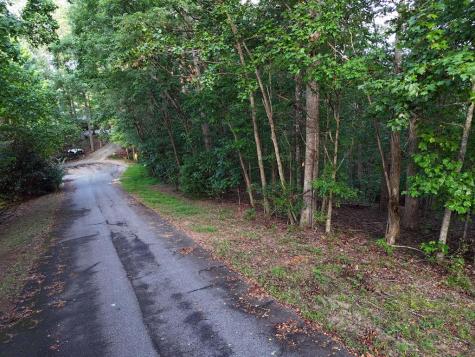 L 48c Byron Street Blairsville GA 30512