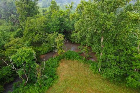 1055 New Liberty Trail Ellijay GA 30536