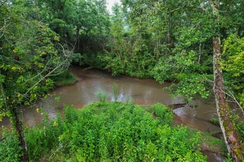 1055 New Liberty Trail Ellijay GA 30536