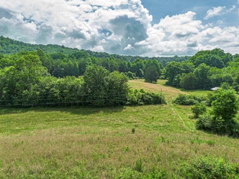 541 Pleasant Hill Road Copperhill TN 37317
