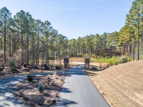 Lot 14 Mile High Lane Blairsville GA 30512