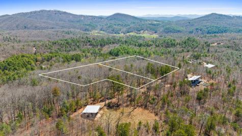 40A Synacia Road Mineral Bluff GA 30559