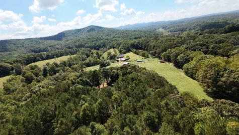 37 Black Bear Ridge Road Ellijay GA 30536