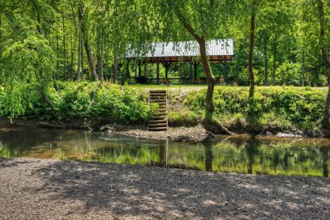 1717 Grassy Creek Road Copperhill TN 37317