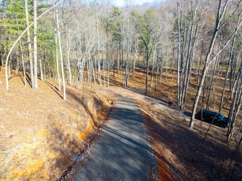 16.08 River Run Way Hayesville NC 28904