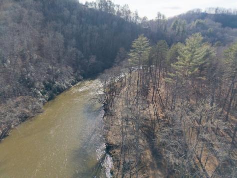 16.08 River Run Way Hayesville NC 28904