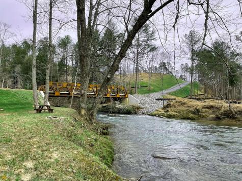 241 High River Crossing Ellijay GA 30540