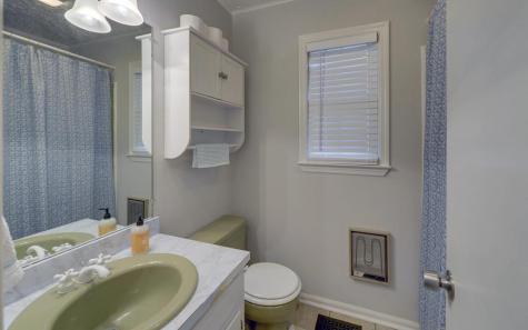 172 Golden Avenue Dahlonega GA 30533