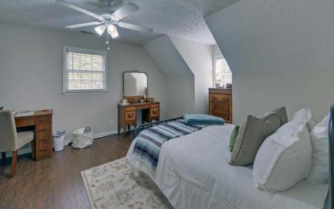 172 Golden Avenue Dahlonega GA 30533
