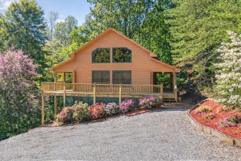 314 Ruby Ridge Young Harris GA 30582