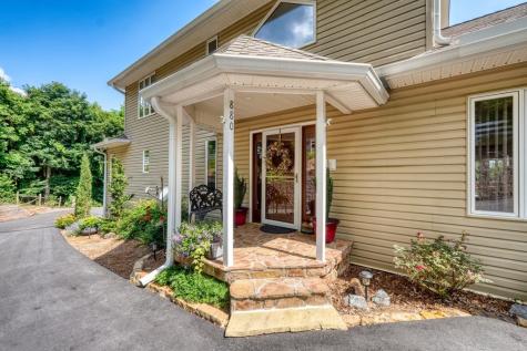 880 Locust Trail Hiawassee GA 30546