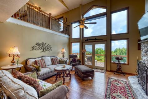 880 Locust Trail Hiawassee GA 30546