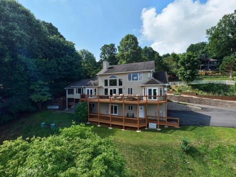 880 Locust Trail Hiawassee GA 30546