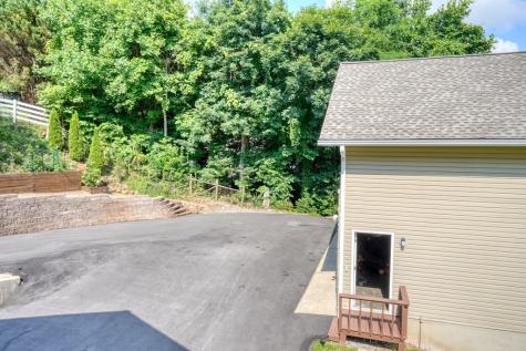 880 Locust Trail Hiawassee GA 30546