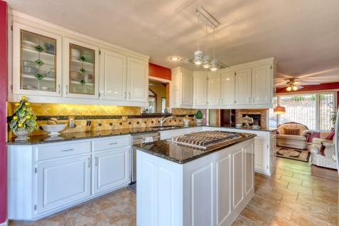 880 Locust Trail Hiawassee GA 30546